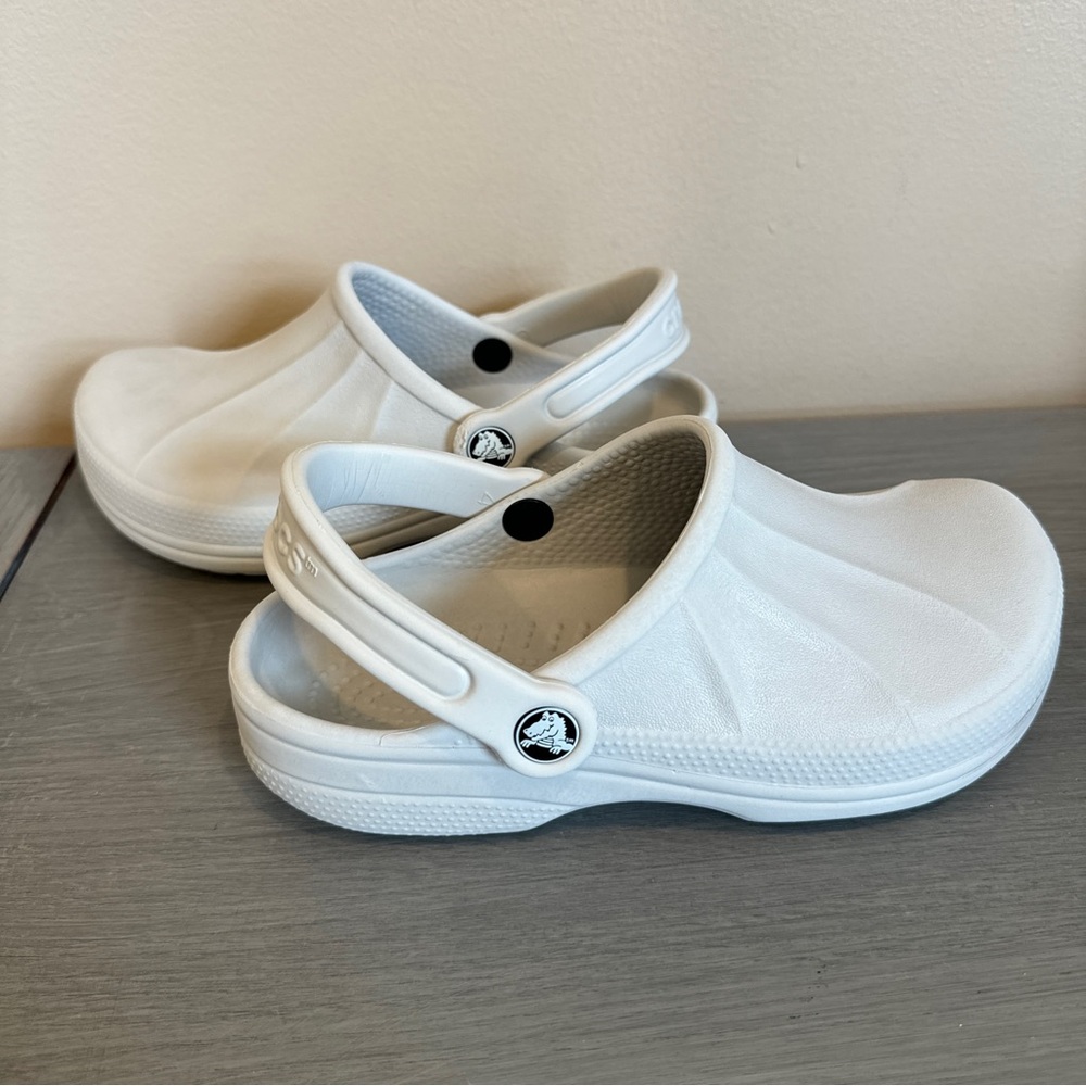 Unisex Crocs Beige Clogs Sling Back Shoes Sandals Men’s Size 4 Women’s‎ 6